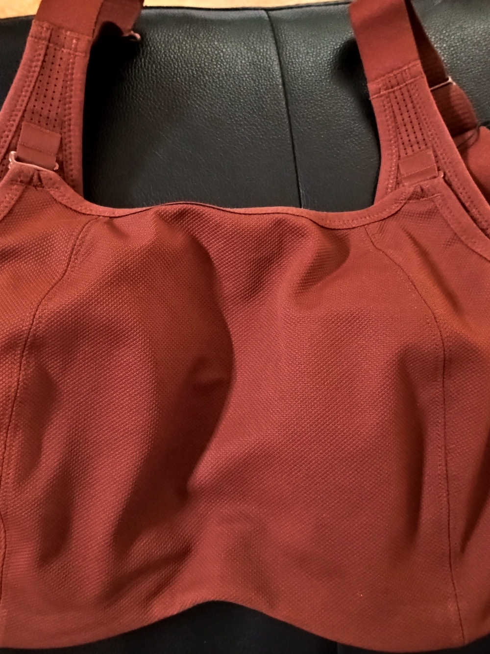 NWT Understance 30K Pulse Flexwire Sports Bra In Merlot